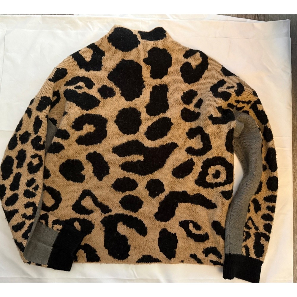 THML Leopard Print Mock Neck Sweater Tan Black Grey Contrast Medium